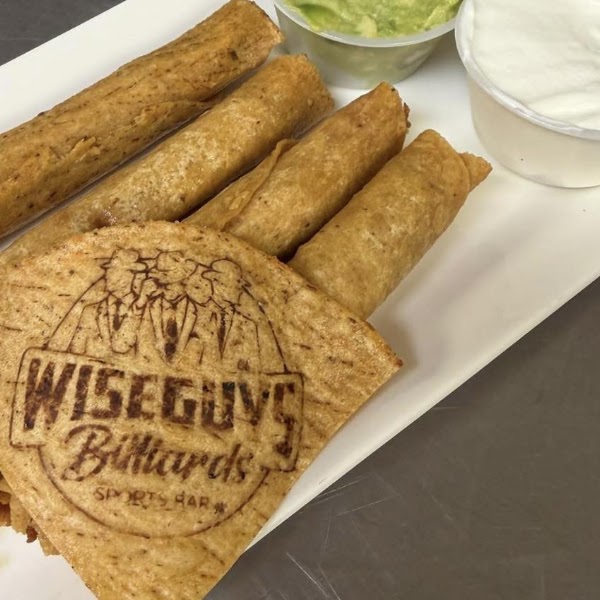 WiseGuys Billiards & Sports Bar photo 10