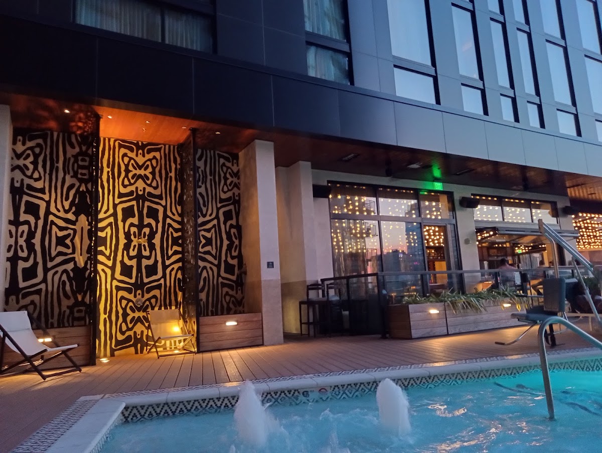 Hotel Fraye Nashville, Curio Collection by Hilton, dog-friendly hotel, photo 2