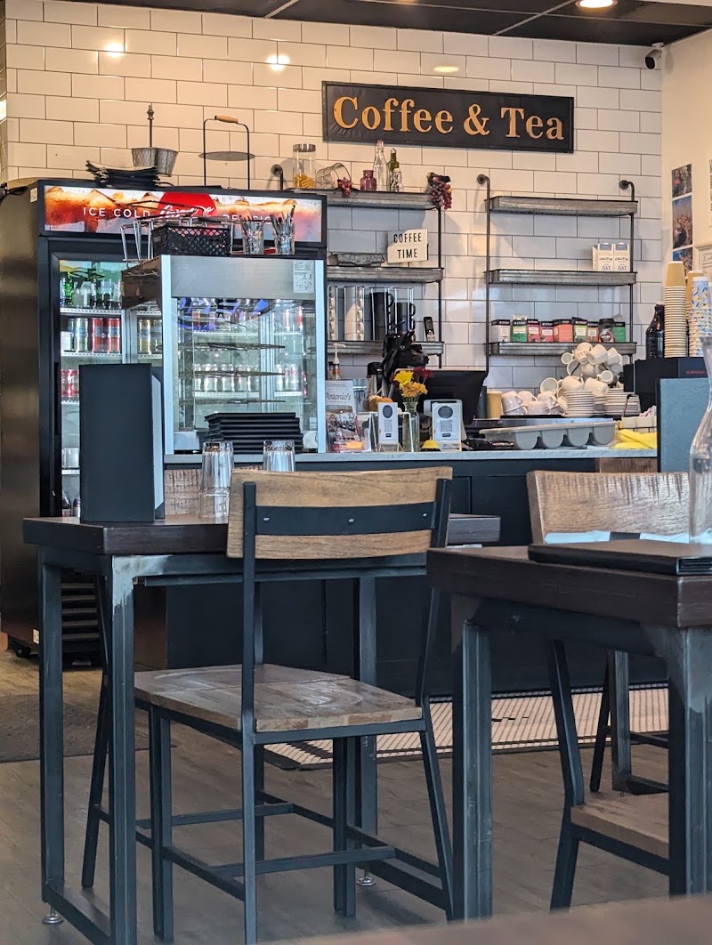 Antonio's Neighborhood Cafe photo 4