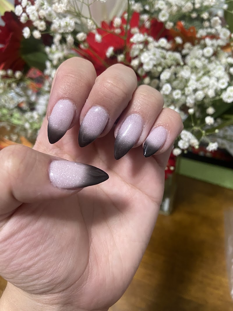 HoneyBee Beauty & Nails