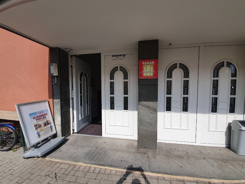 DITIB Mehmet Akif Moschee München photo 3