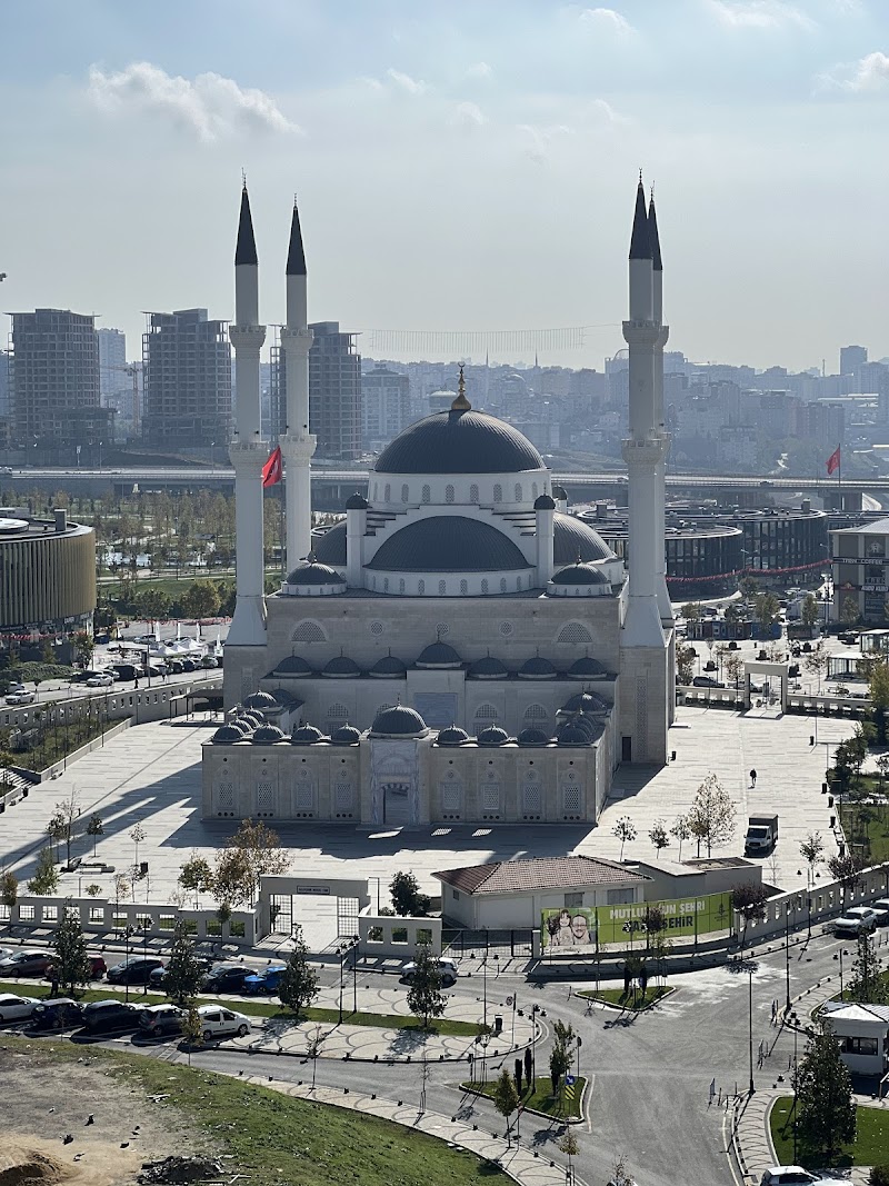DITIB Mehmet Akif Moschee München photo 4