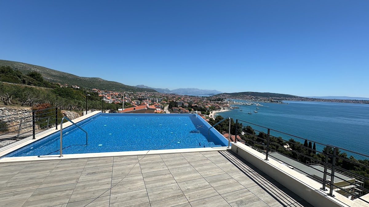 Hotel Ola, dog-friendly hotel, photo 2