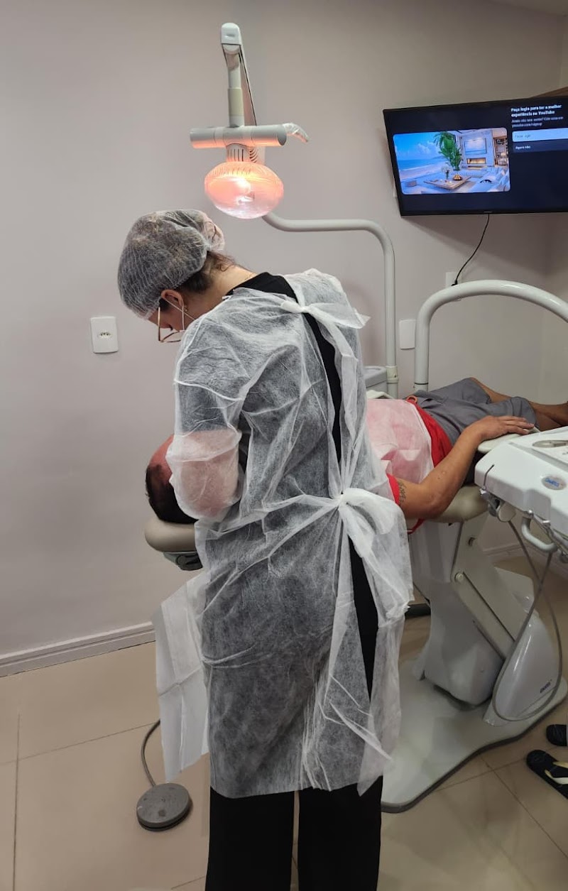 Amme Odontologia - Dentista em Jardim Camburi - foto 5