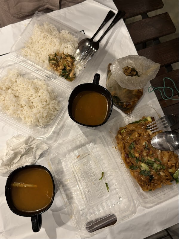 Restoran Alani Seafood - Photo 1