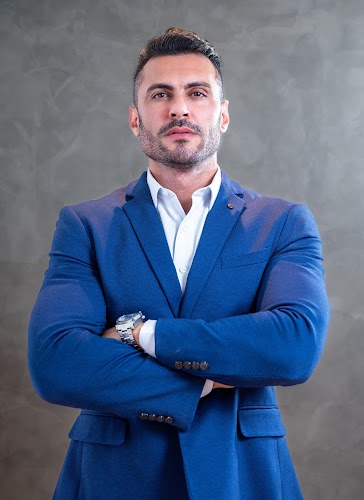 Dr Michael Araújo | Transplante Capilar logo