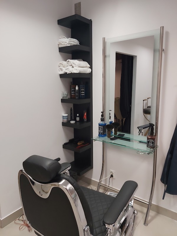 Salon fryzjerski i Barber Bigos Izabela
