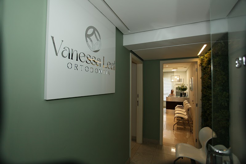 Dra Vanessa Leal Ortodontia - foto 2