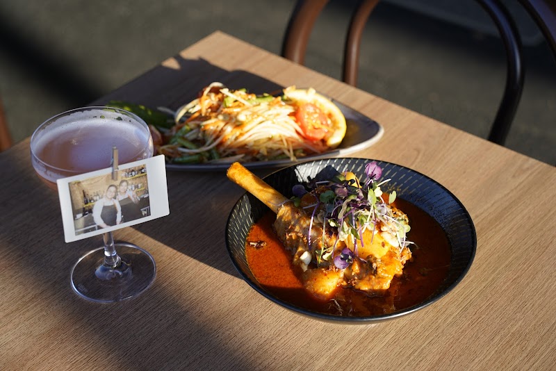 LadyBoy Dining photo 7