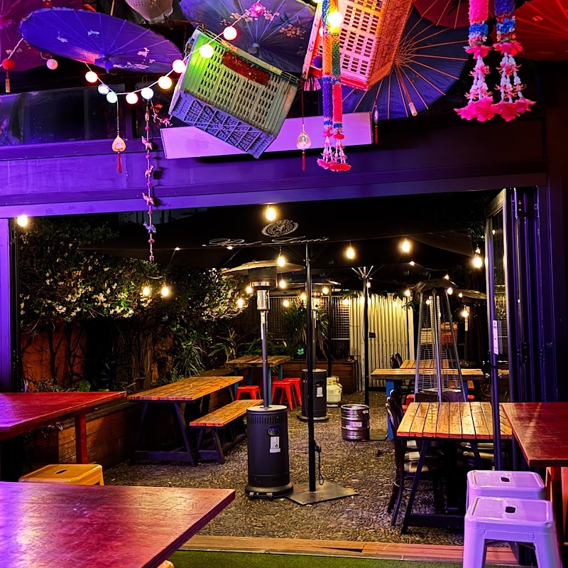 LadyBoy Dining photo 1