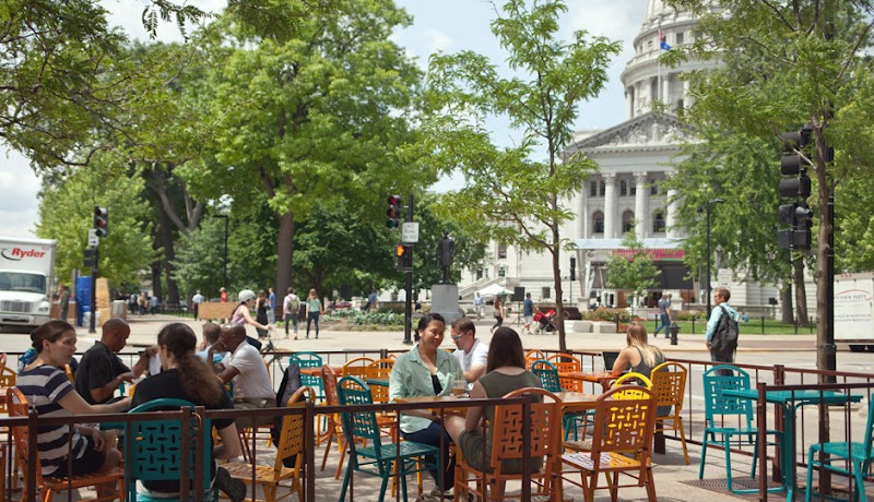 Colectivo Coffee On the Square photo 1