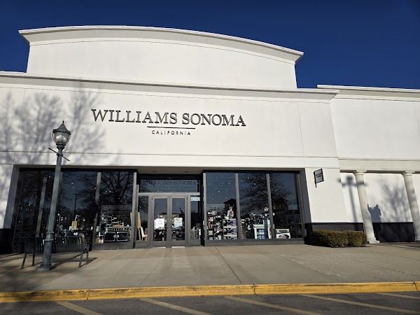 WILLIAMS-SONOMA exterior