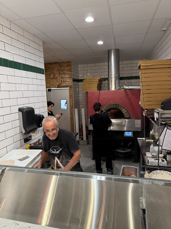 Antonacci Artisan Pizza Cafe photo 8