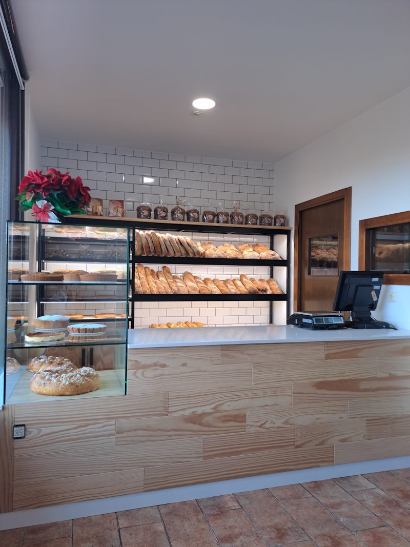 Panadería Benigno Andrade photo 4