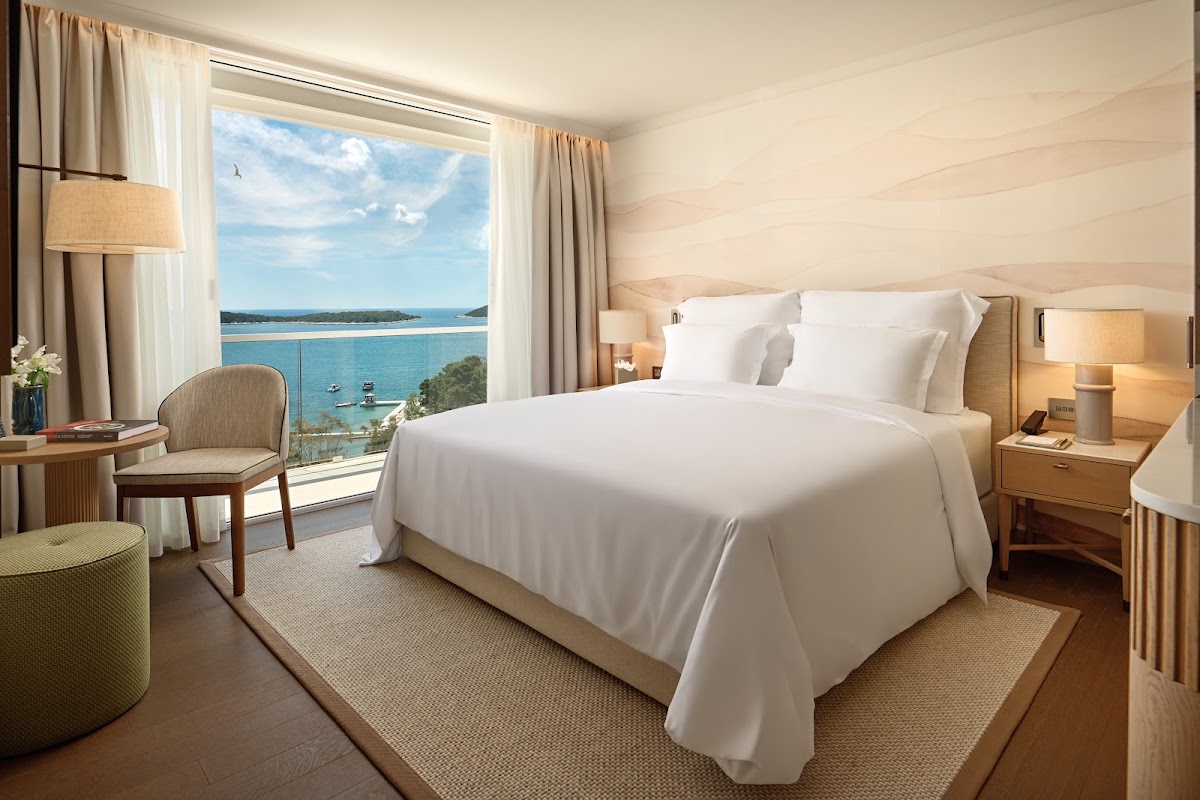 Amfora Hvar Grand Beach Resort, dog-friendly hotel, photo 4