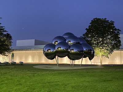 金泽21世纪美术馆