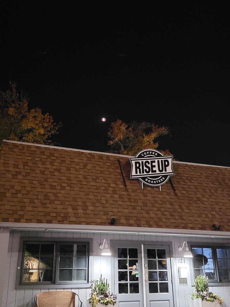 Rise Up Edgewater photo 3