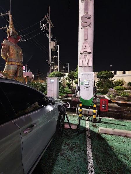 สถานีชาร์จ Charge+