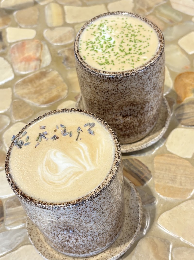 Kompound Cafe photo 2