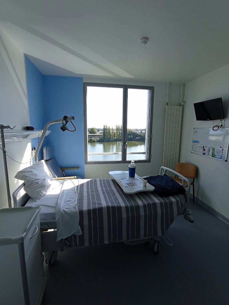 Centre Hospitalier Bretagne Atlantique (Vannes-Auray)