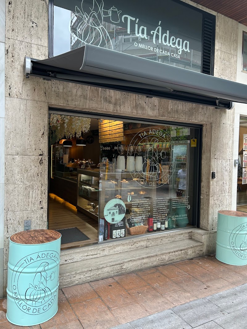 LA POSTRERÍA DE MARTA & CAFÉ TÍA ÁDEGA photo 1