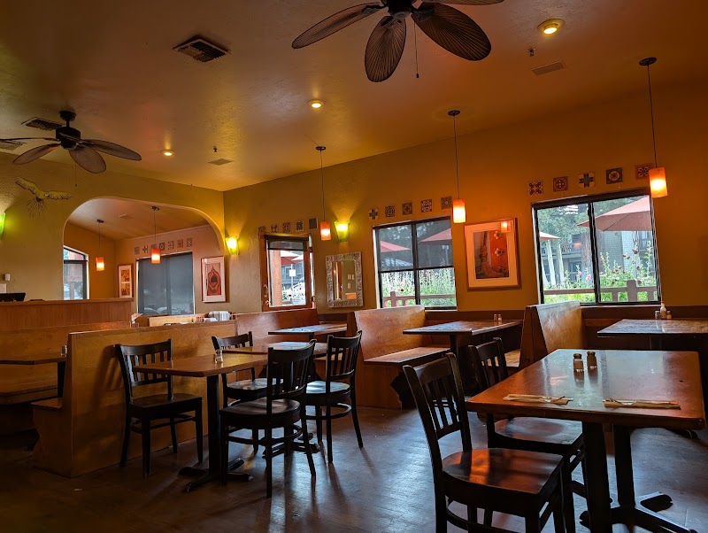 Roberto's Cafe photo 2