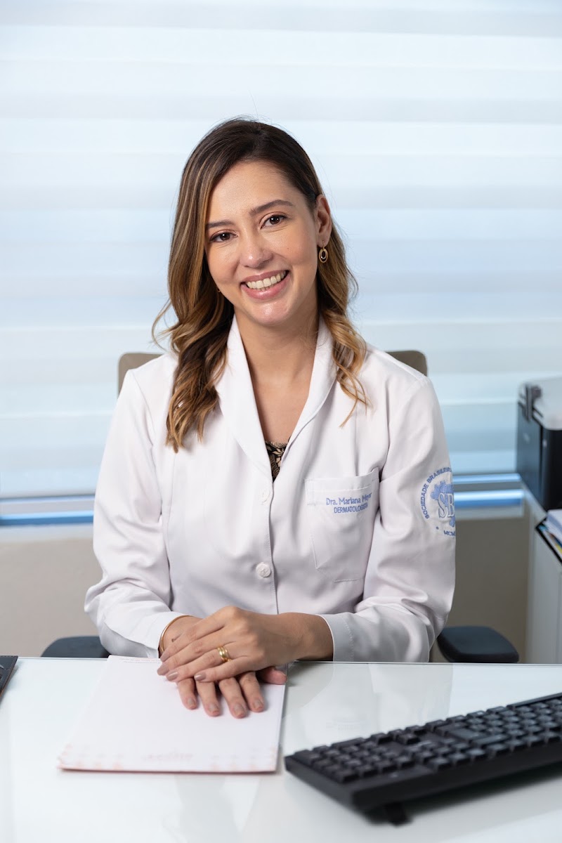 Foto de Dra. Mariana Meyer - Dermatologista