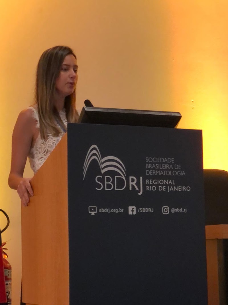 Foto de Dra. Mariana Meyer - Dermatologista