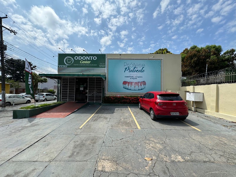 Clínica Odonto Center Centro: Dentista, Aparelho, Prótese, Implante - foto 3