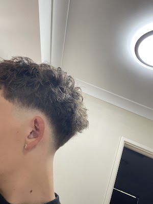 ISHTAR BARBER SHOP photo 3