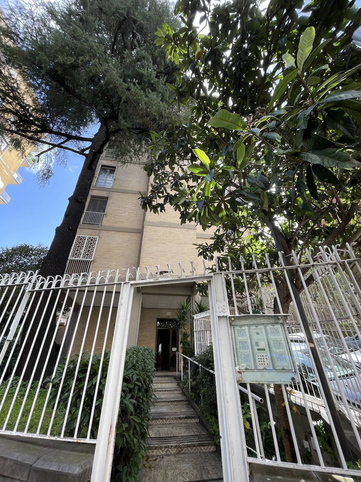 Centro Yoga e Ayurveda Napoli di Selene Spiezia — 4