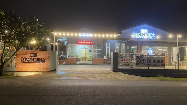 D’Kontena Cafe & Bistro - Photo 1