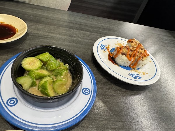 Kura Revolving Sushi Bar photo 7