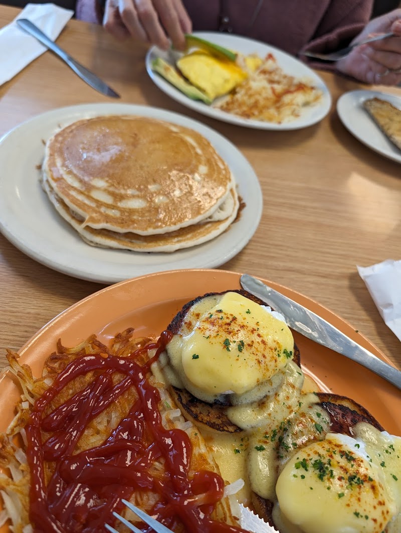 The Palms Cafe photo 4