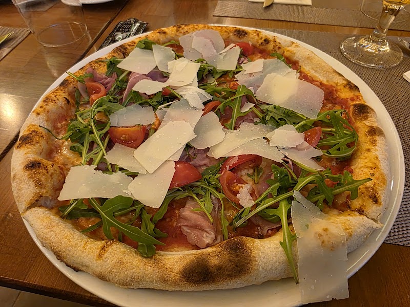 SI Restaurant photo 3