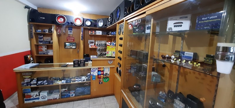 Foto de G3 Sound Car CWB - Som Automotivo e Auto Elétrica