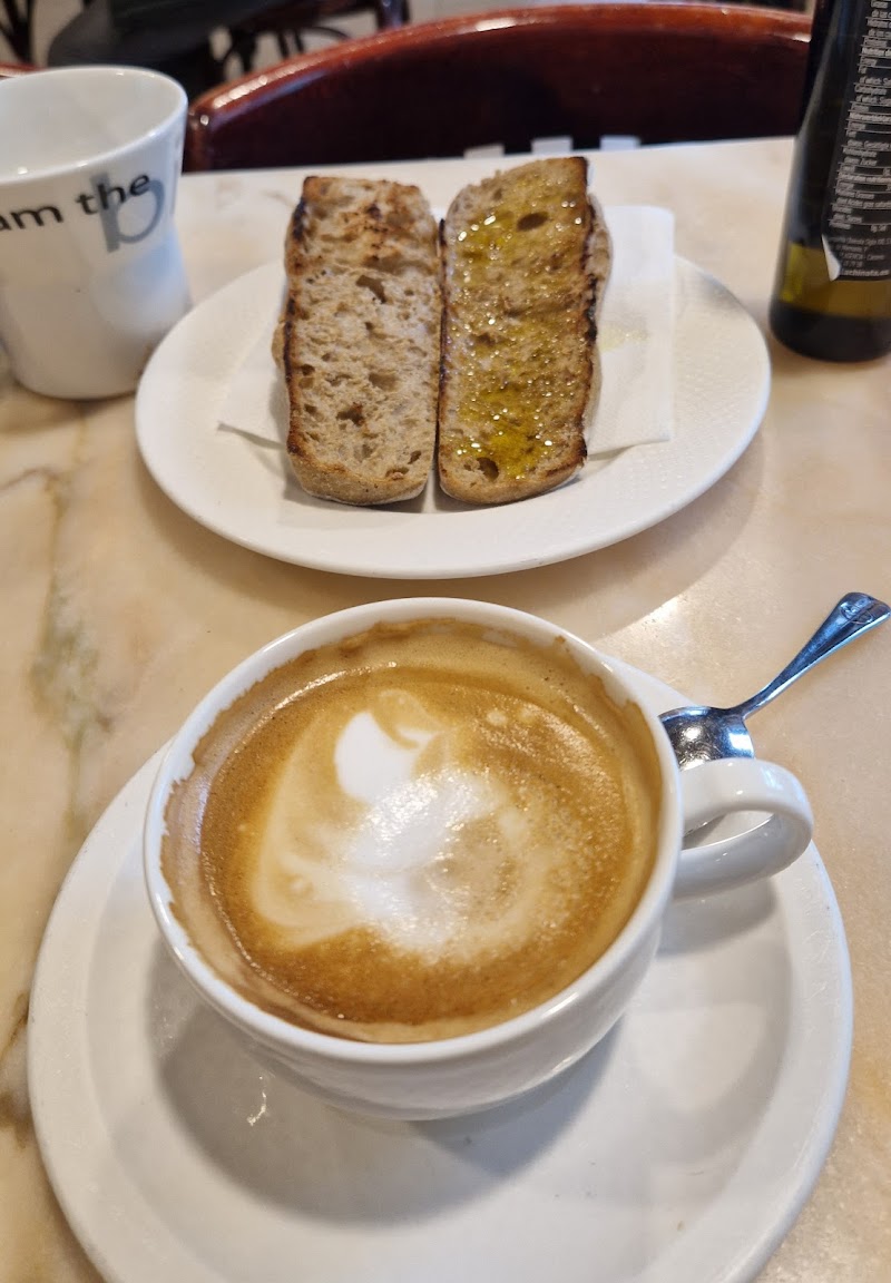 Café Cabanillas photo 3