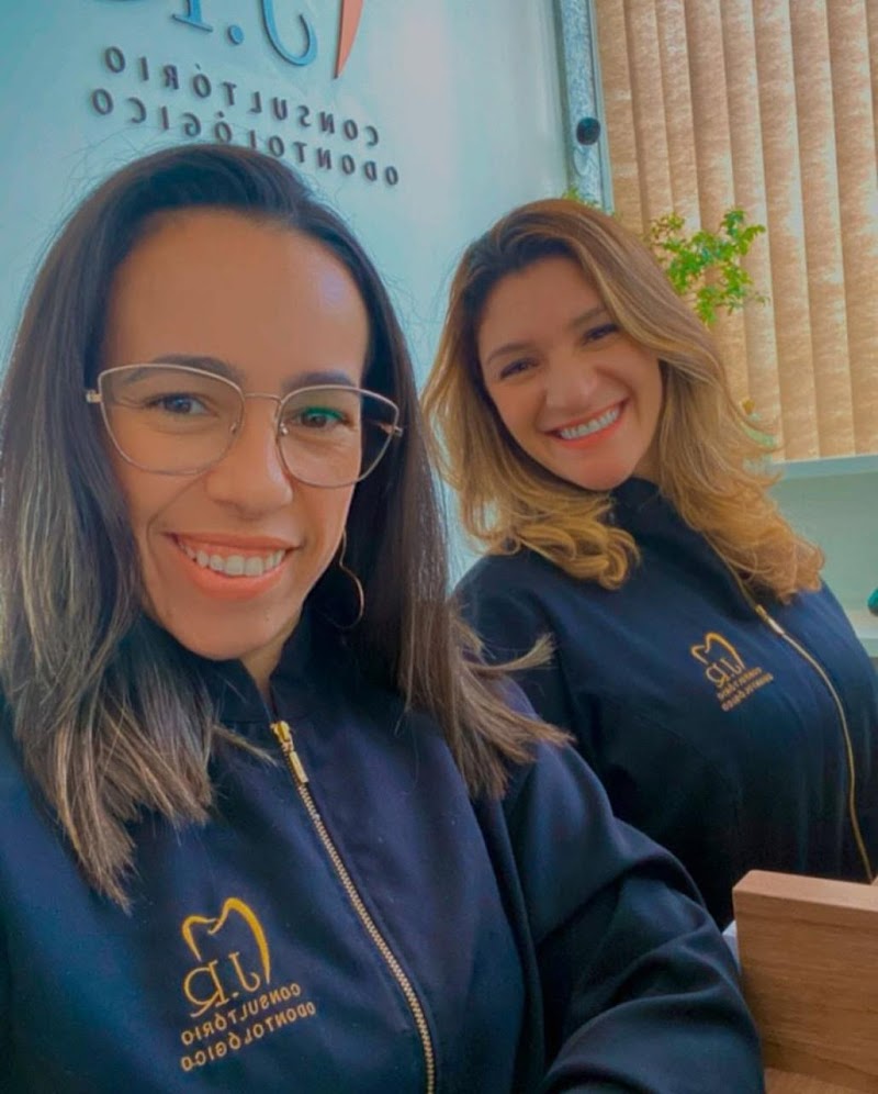 J.R Consultório Odontológico - Dentista Nova Friburgo - foto 4