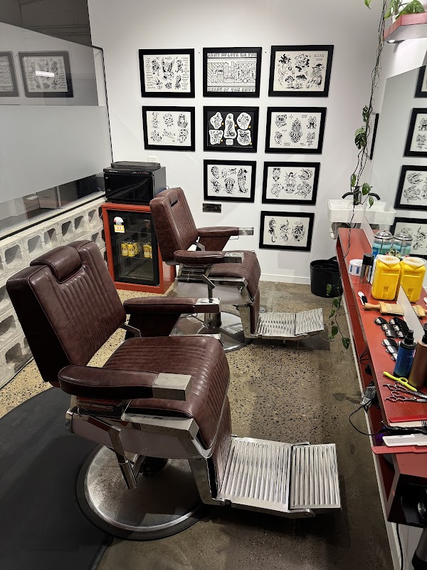 Uncle’s Barber Shop photo 1