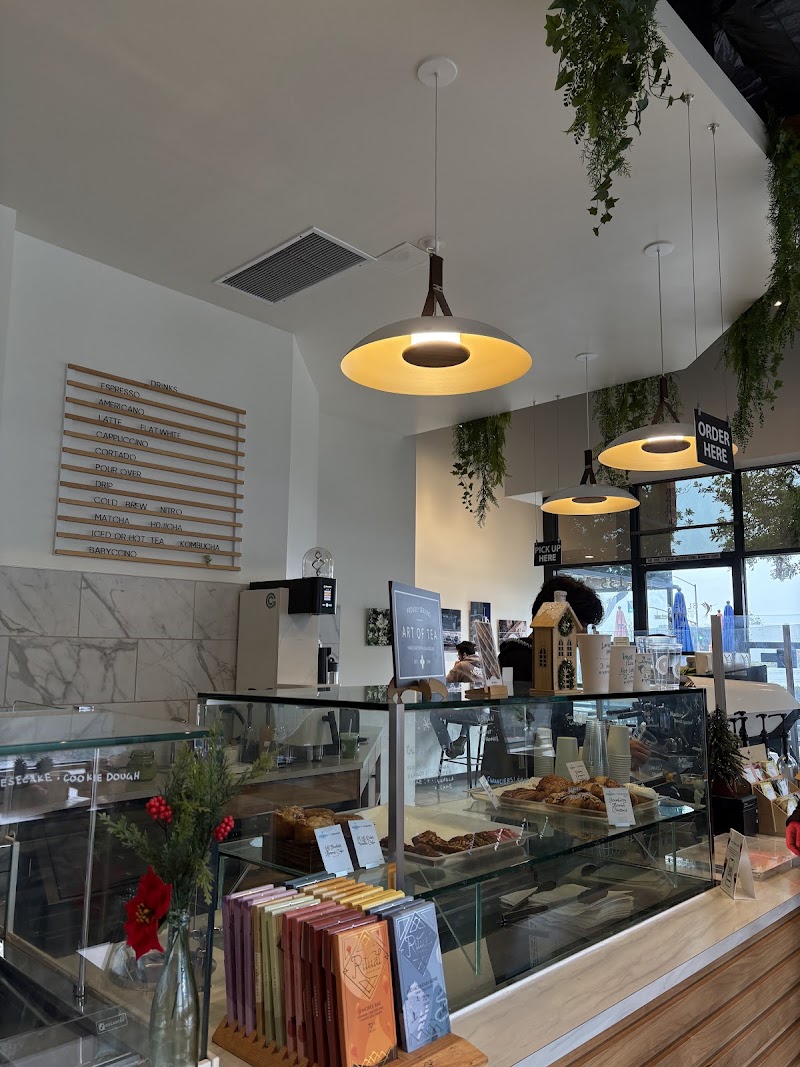 Blue Hummingbird Coffee Roastery and Tasting Room photo 4