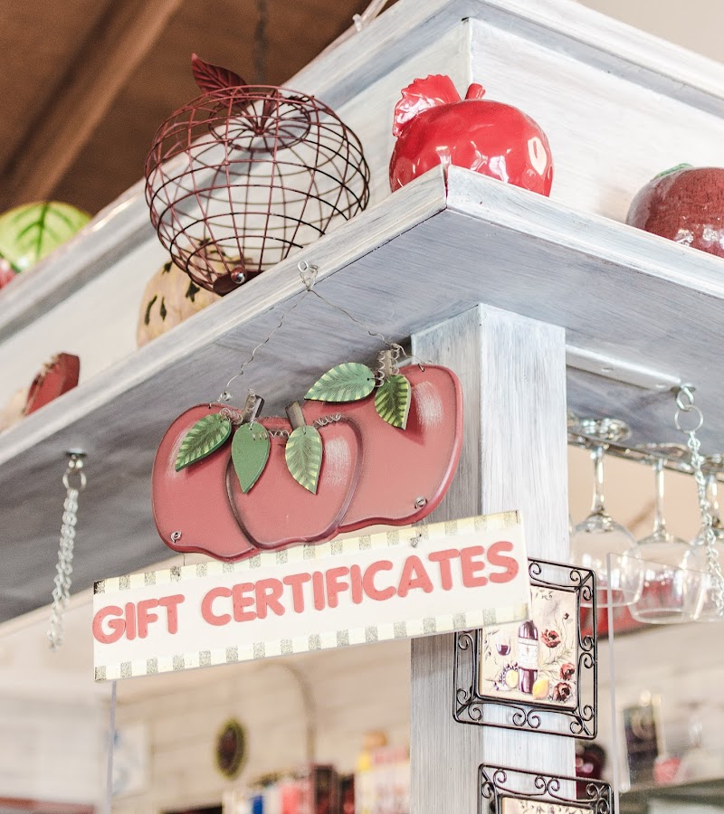 Red Apple Café photo 1