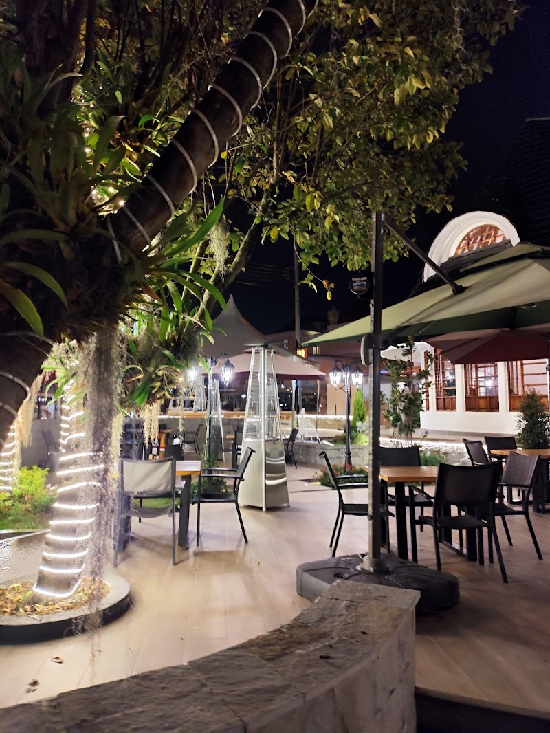 Costanera 700 Cuenca