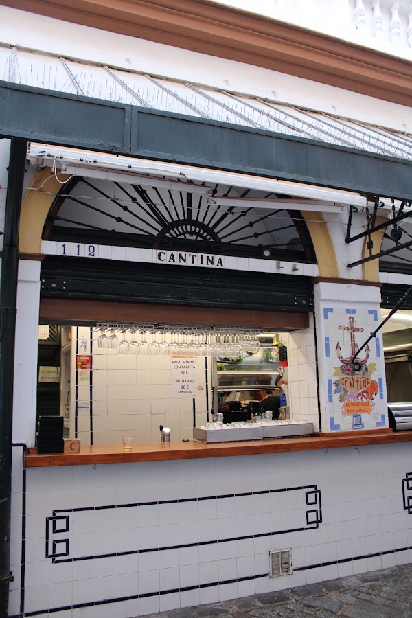 La Cantina