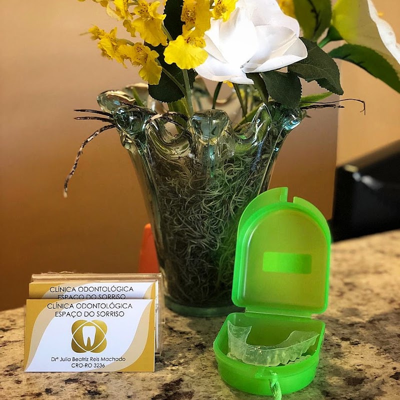 ESPAÇO DO SORRISO - Dra Júlia Machado - foto 2