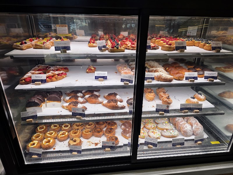 Paris Baguette photo 2