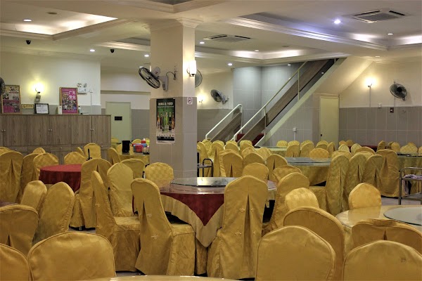 Suang Tain Seafood Restaurant - Photo 1