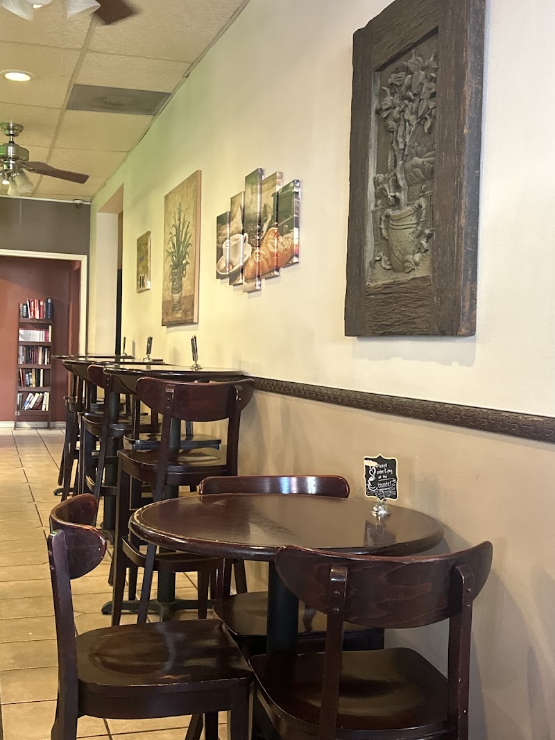 Mainstreet Coffee & Wine Bar photo 4