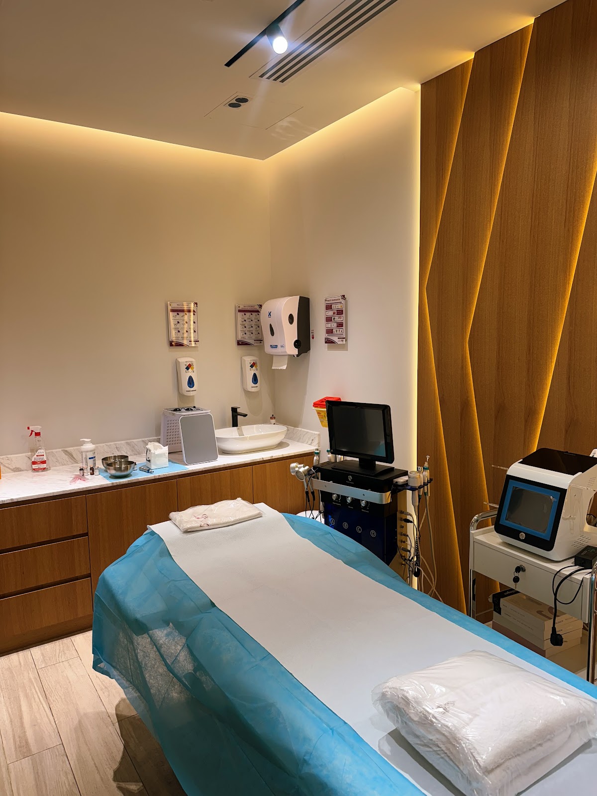 Lumiere skin clinic 2