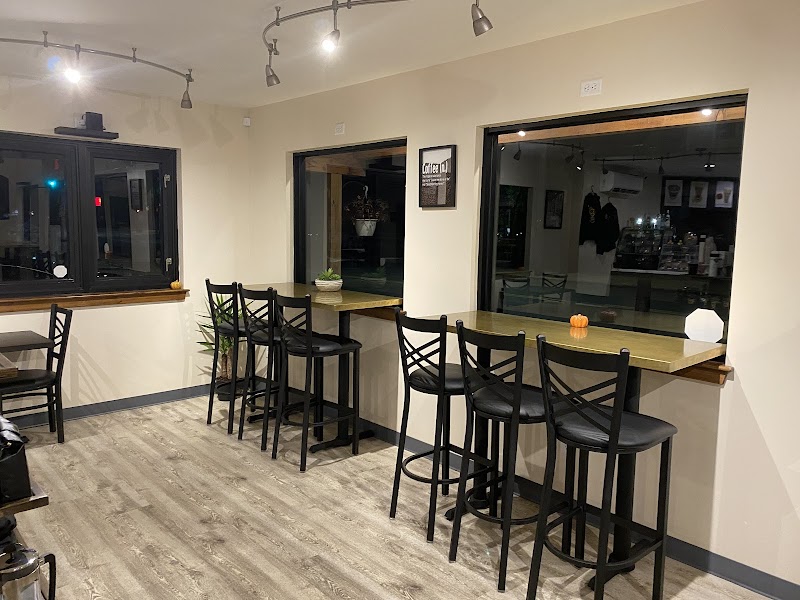 Lions Den Coffee Shop photo 1