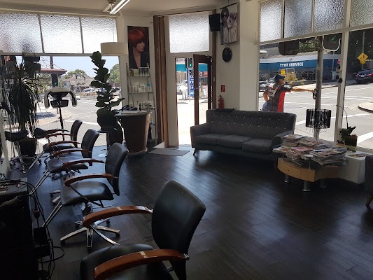 Cathy's Vogue Hair Design